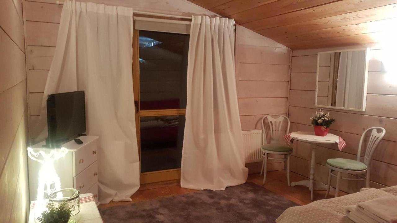 Pensjonat Laworta Ski Ustrzyki Dolne Exterior foto